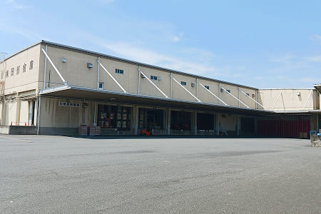 岡部倉庫の様子